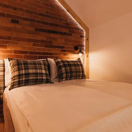 Rozewie -apartamenty Z Kominkami ,sniadanie, Jastrzębia Góra