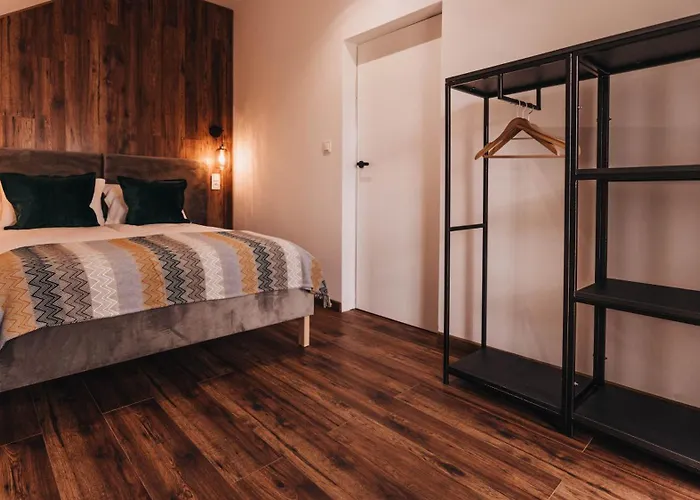 Rozewie Ястшембя-Гура